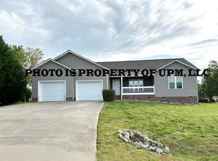 5391 Stonegate Farm Dr, Granite Falls, NC 28630