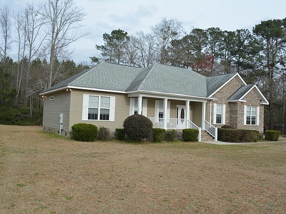 3rd image of 482 Rogers Dr