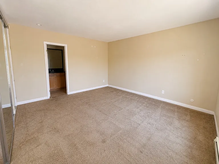 23314 Marigold Ave #S-202 — Photo 10