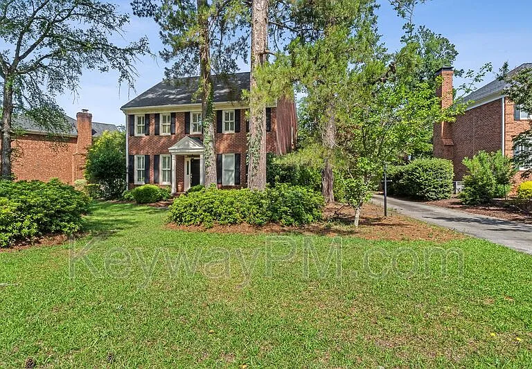 879 Sparkleberry Rd — Photo 34