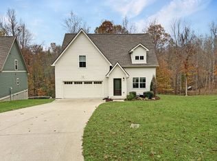 731 Hogan Rd, Clarksville, TN 37043