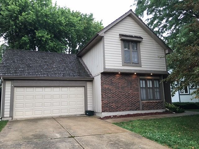 1st image of 808 NE Panther Valley St