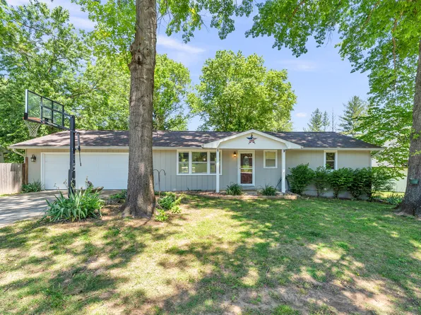 120 Holyoke Street, Hollister, MO 65672