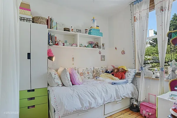 Rented by Corcoran | media 20