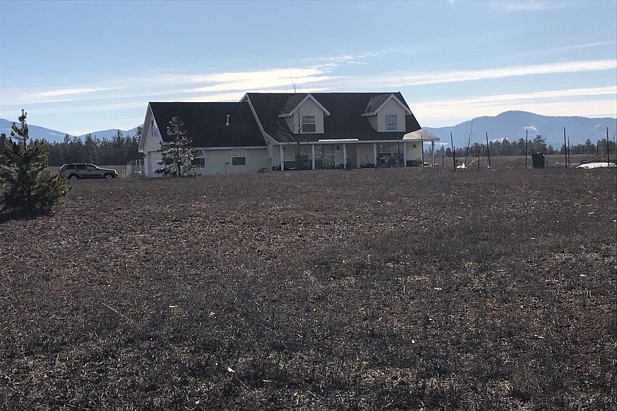 1st image of 3706 E Auburn Ct