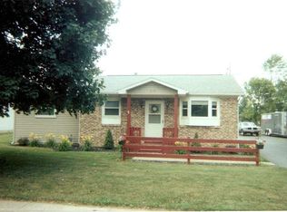 412 E Hobart Ave, Findlay, OH 45840