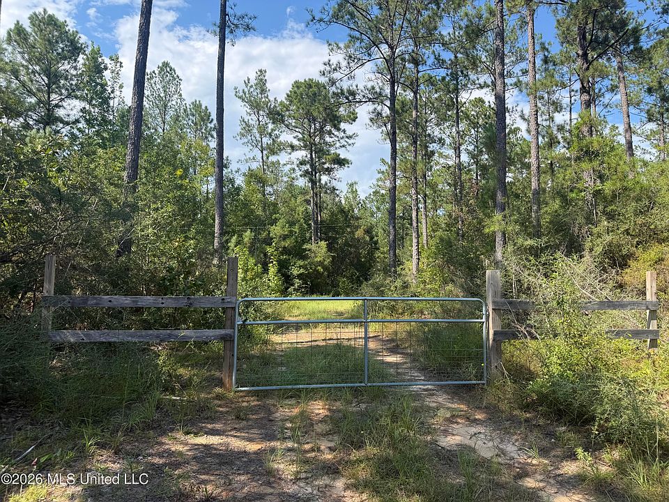 1st image of Merritt Rd