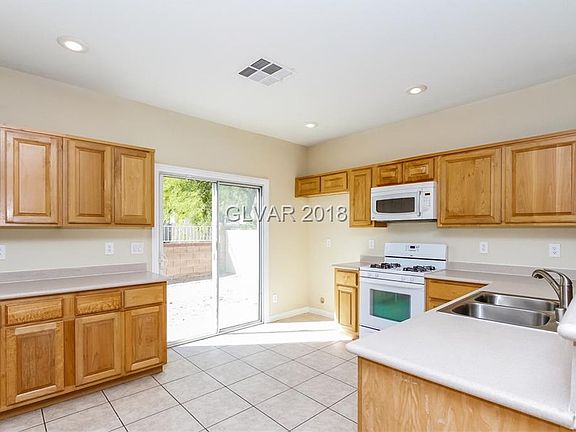 3rd image of 4745 Longshot Dr