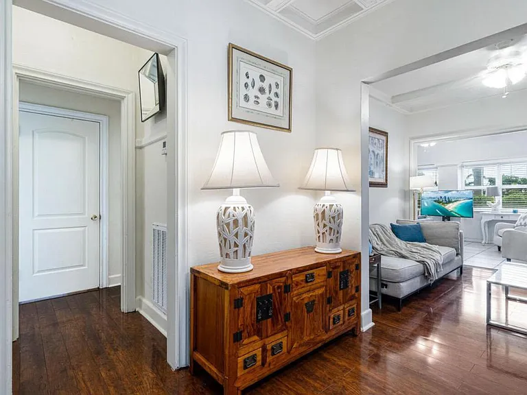 5301 N Flagler Dr — Photo 21