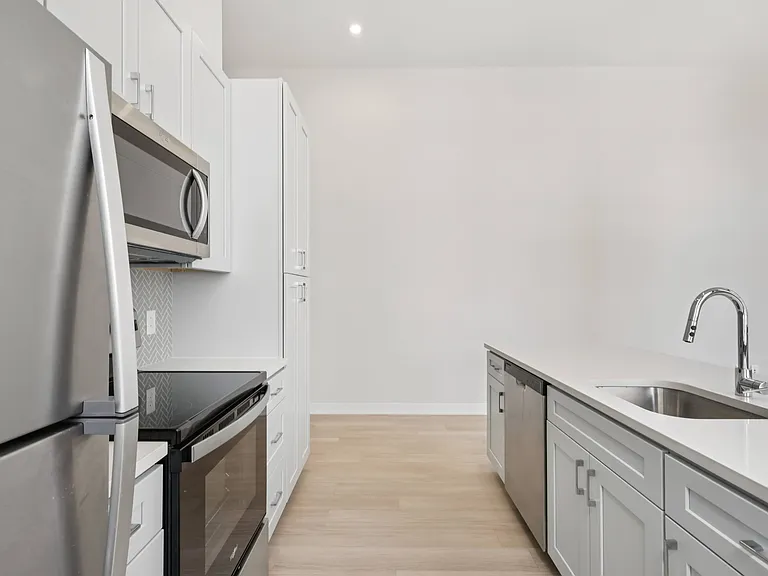 LiveWell Apartments — Photo 35
