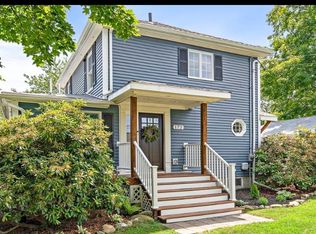 172 Lions Mouth Rd, Amesbury, MA 01913
