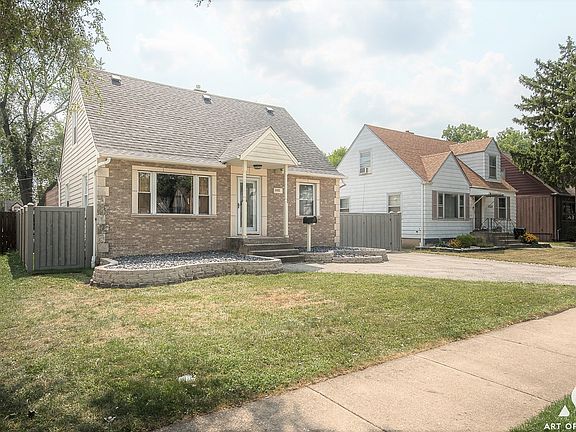 3rd image of 5405 Kimball Pl