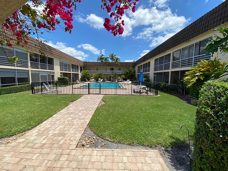 1st image of 342 Southwind Dr APT 213