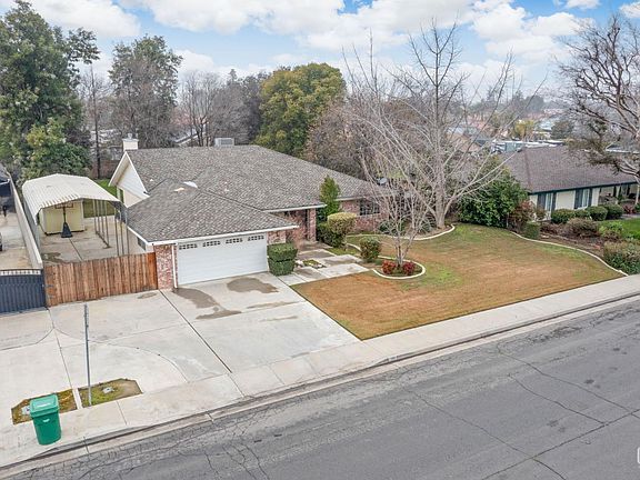 3rd image of 1207 Jenkins Rd