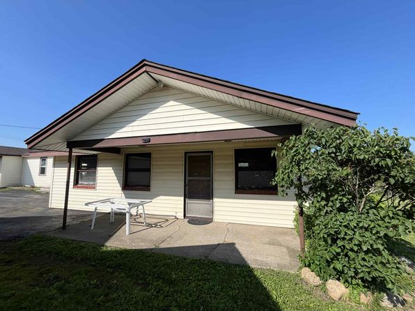 3023 E Main Rd #4
