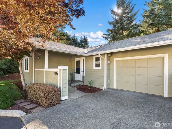 9086 NW Comfort Lane, Bremerton, WA 98311