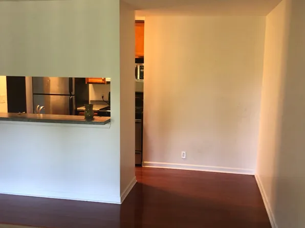 1980 Selmarten Rd APT 2910, Aurora, IL 60505