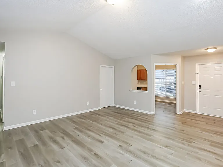 7836 Pelican Ct — Photo 6