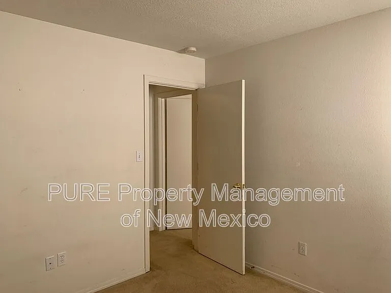 915 Blackbird Dr SW — Photo 17