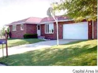 106 Lippold St, Farmersville, IL 62533