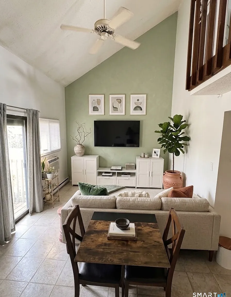 1 bed, 1.0 bath, 627 sqft, $1,500 — Photo 3