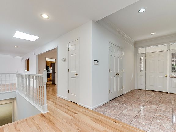 4th image of 2552 E Alameda Ave Unit 94