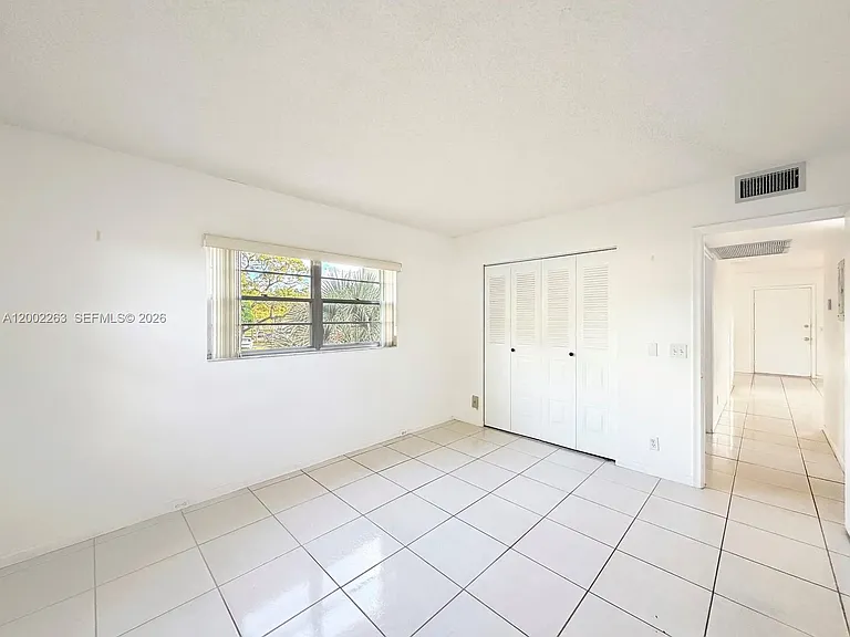 251 SW 134th Way #210M — Photo 10