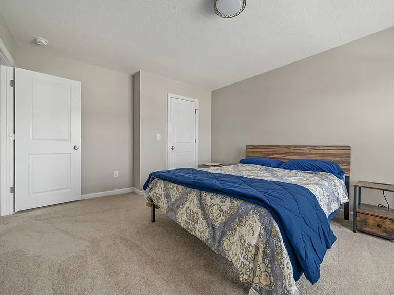 1033 Quarry Oak Dr — Photo 25