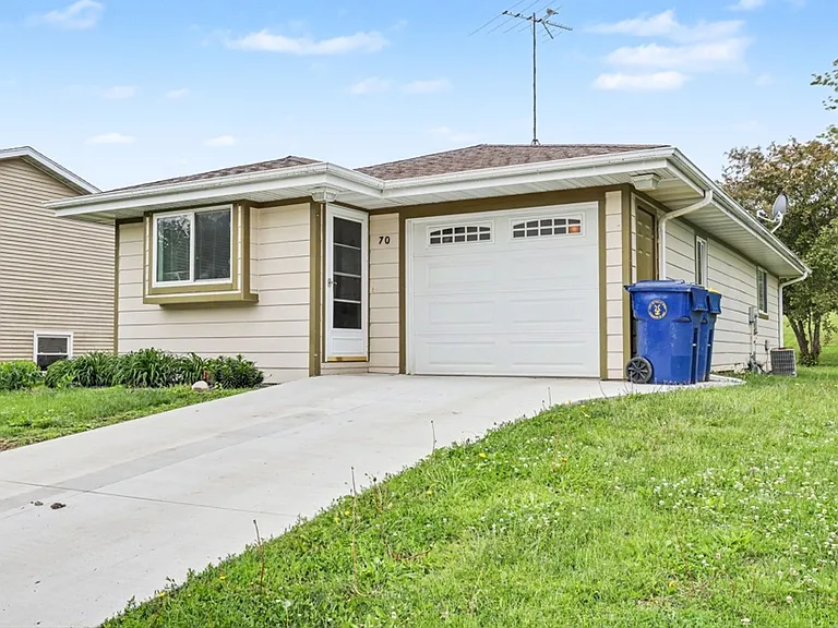 70 Brook Cir — Photo 15