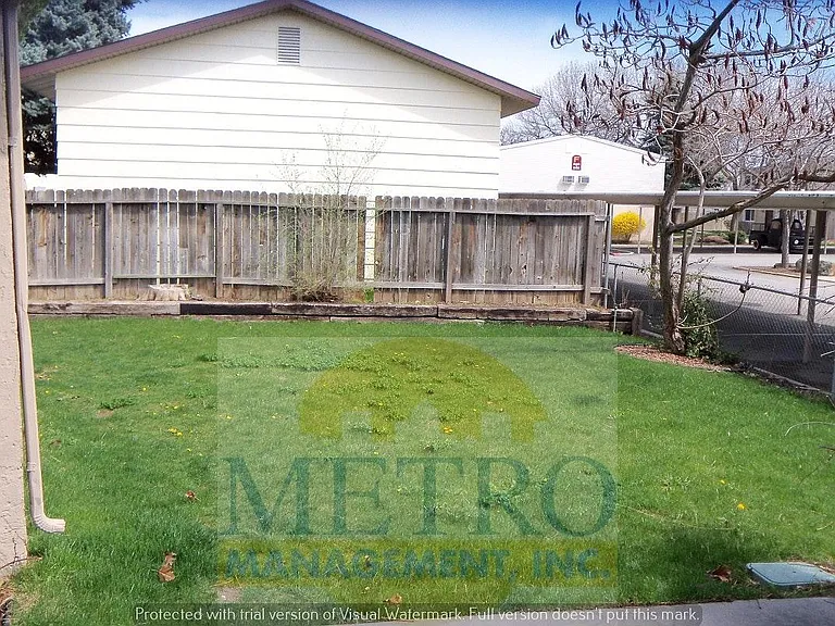 792 S Curtis Rd — Photo 11