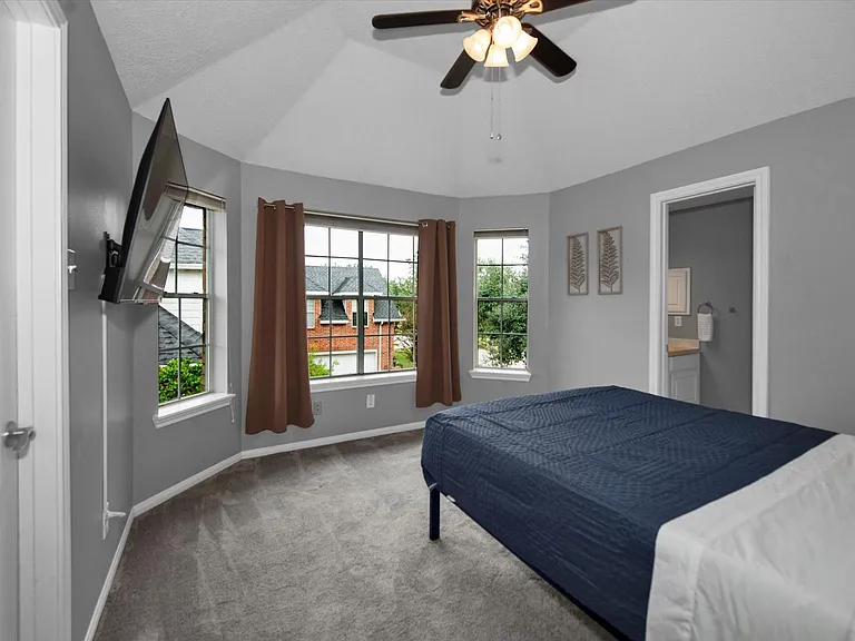 8219 Shoregrove Dr — Photo 17