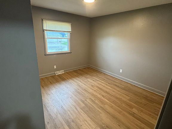 2nd image of 1623 NW 4th St #1