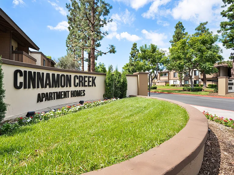 Cinnamon Creek — Photo 37