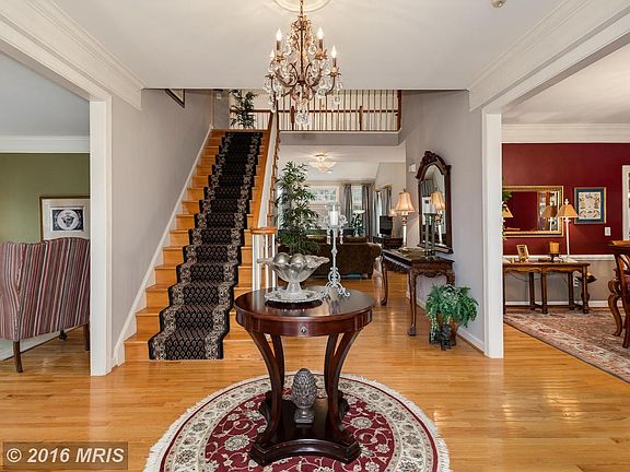 2nd image of 7845 Virginia Oaks Dr