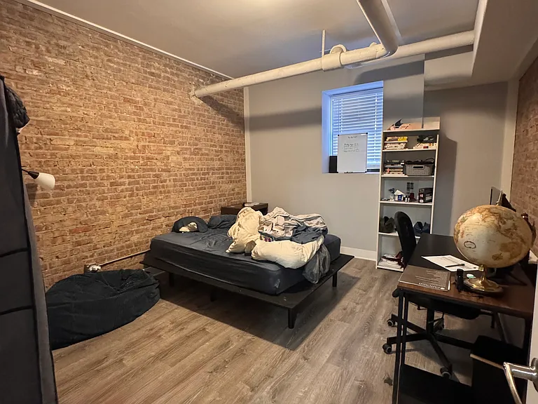 360 At The U — Photo 25