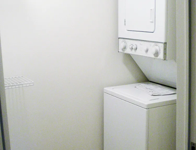 Saratoga Garden Apartments — Photo 26
