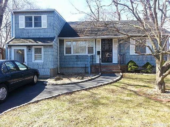 2nd image of 660 Arlington Dr