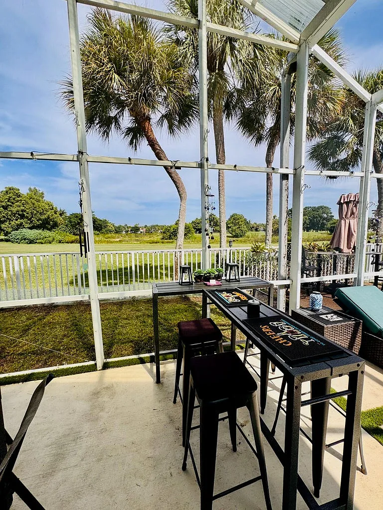 4 bed, 3.5 bath, 2643 sqft, $6,500 — Photo 4