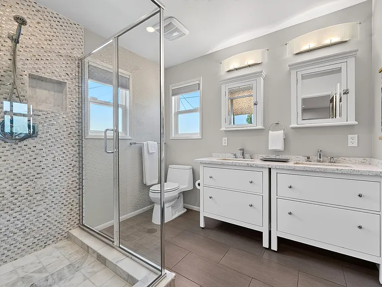 2613 Village Side Dr — Photo 15
