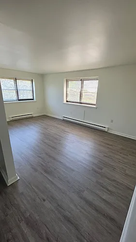 832 Atlantic St Photo 1