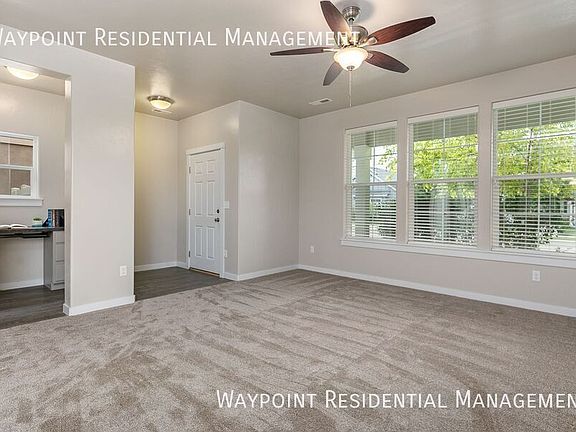 4th image of 1142 W Parkstone St