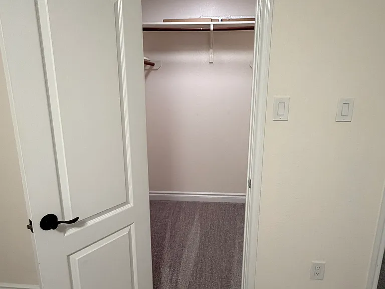 17008 Brewer Blackbird Dr — Photo 54