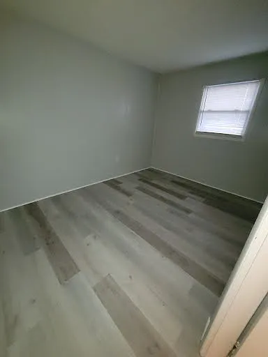 110 Lyon St #1R — Photo 8