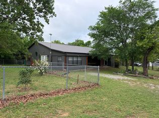 326 Scroggins Rd, Eufaula, OK 74432