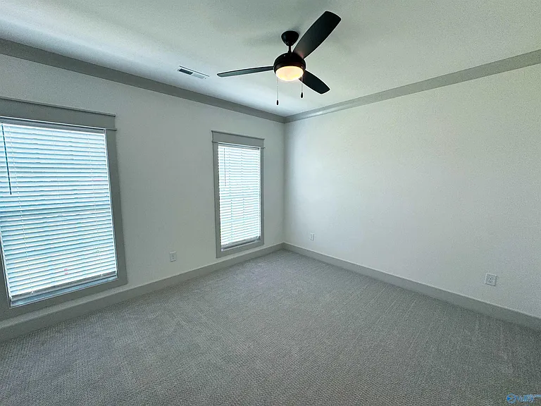 119 Bullpen Aly — Photo 36
