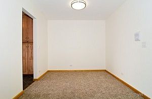5th image of 307 Maplewood Ct APT A-2
