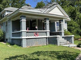 722 Cherokee Ave, Seneca, MO 64865