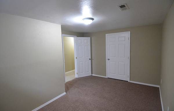 1st image of 26703 E Eastland Dr