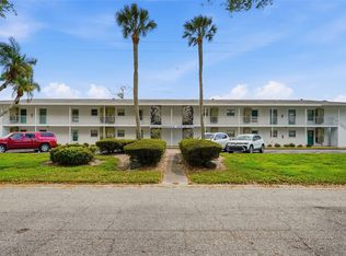 3900 Roxane Blvd APT 10A, Sarasota, FL 34235
