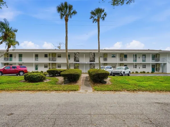 3900 Roxane Blvd APT 10A, Sarasota, FL 34235